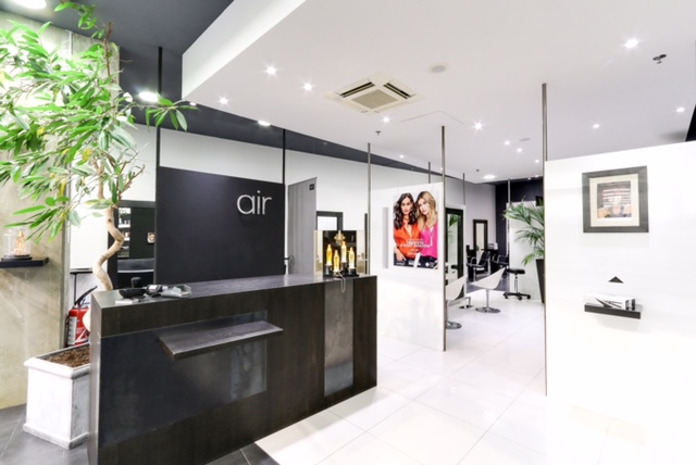  Hairdressing Job offer Recrute coiffeur /coiffeuse 