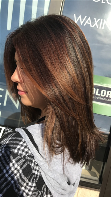 A rich base color with natural baleyage 