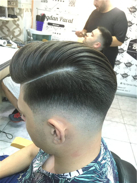 Skin fade Middle Pompadour by Ciprian Ungureanu