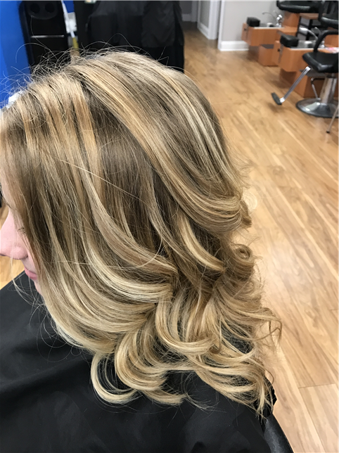 Balayage with suttle shadow root