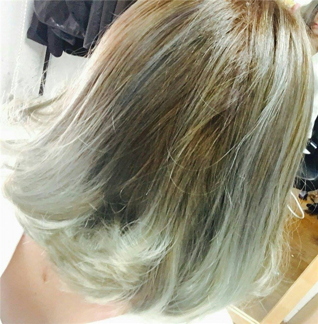 balayage  cenizo plateado  