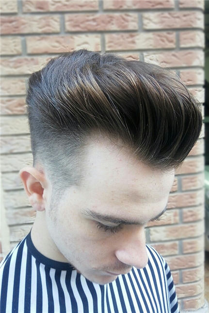 #Pompadour