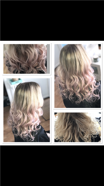 Balayage blond polair avec pointe rose pastel 