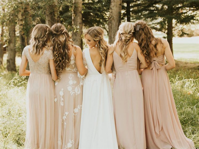 Bridemaid Hairstyles https://www.cosyjewelry.com/news/bridesmaid-hairstyles-2022-a-116.html