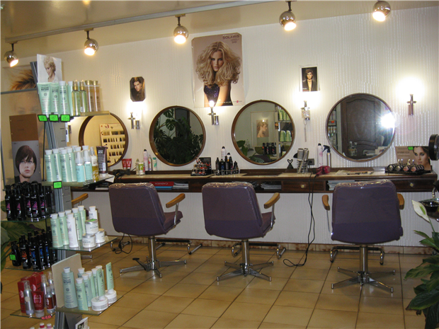 Saloni parrucchieri B.M COIFFURE