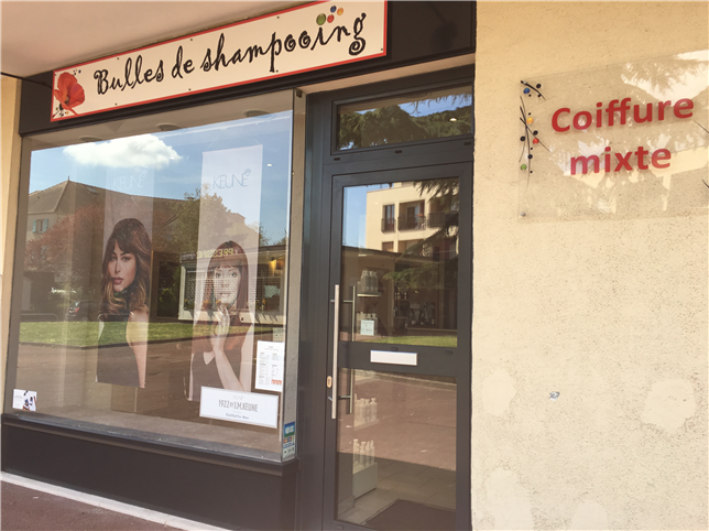Salons de coiffure Bulles de shampooing