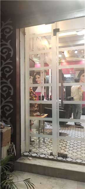 Hair salons The Hair Plus