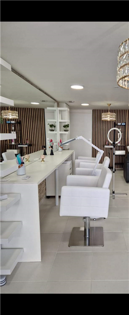 Hair salons Centre anti-poux lice hair salon